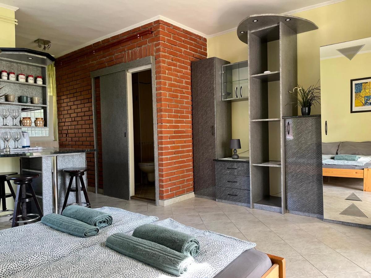 Apartamento Casa Di Bianca - Koezvetlen Vizparti Nyaralo Siófok Exterior foto